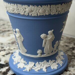 Wedgwood Blue Jasperware Vase w/Frog